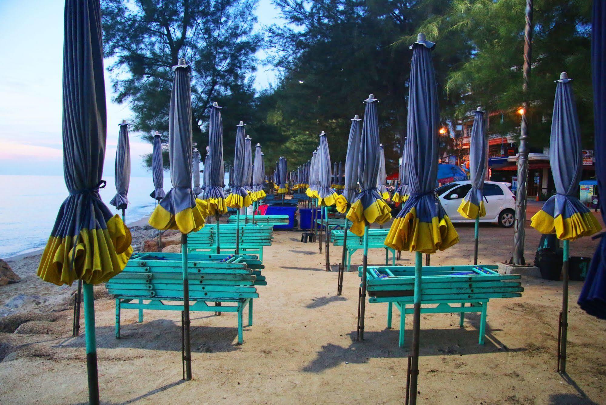 The Beach Cha Am Guest House Cha-Am Εξωτερικό φωτογραφία